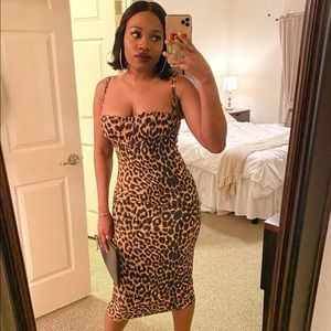 Leopard print Pretty Little Thing Midaxj dress